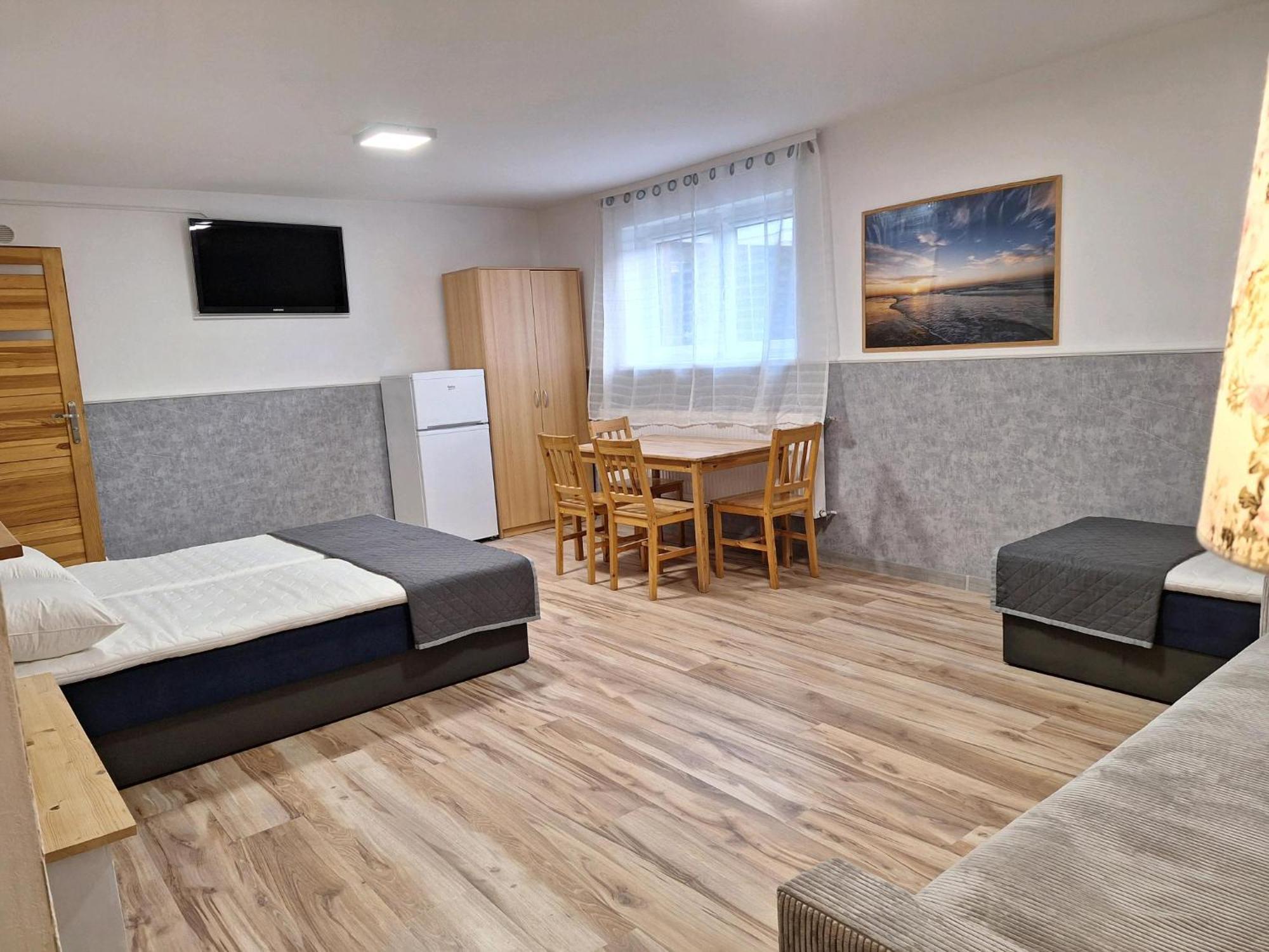 Lesne Zacisze Hotel Mikoszewo Ngoại thất bức ảnh